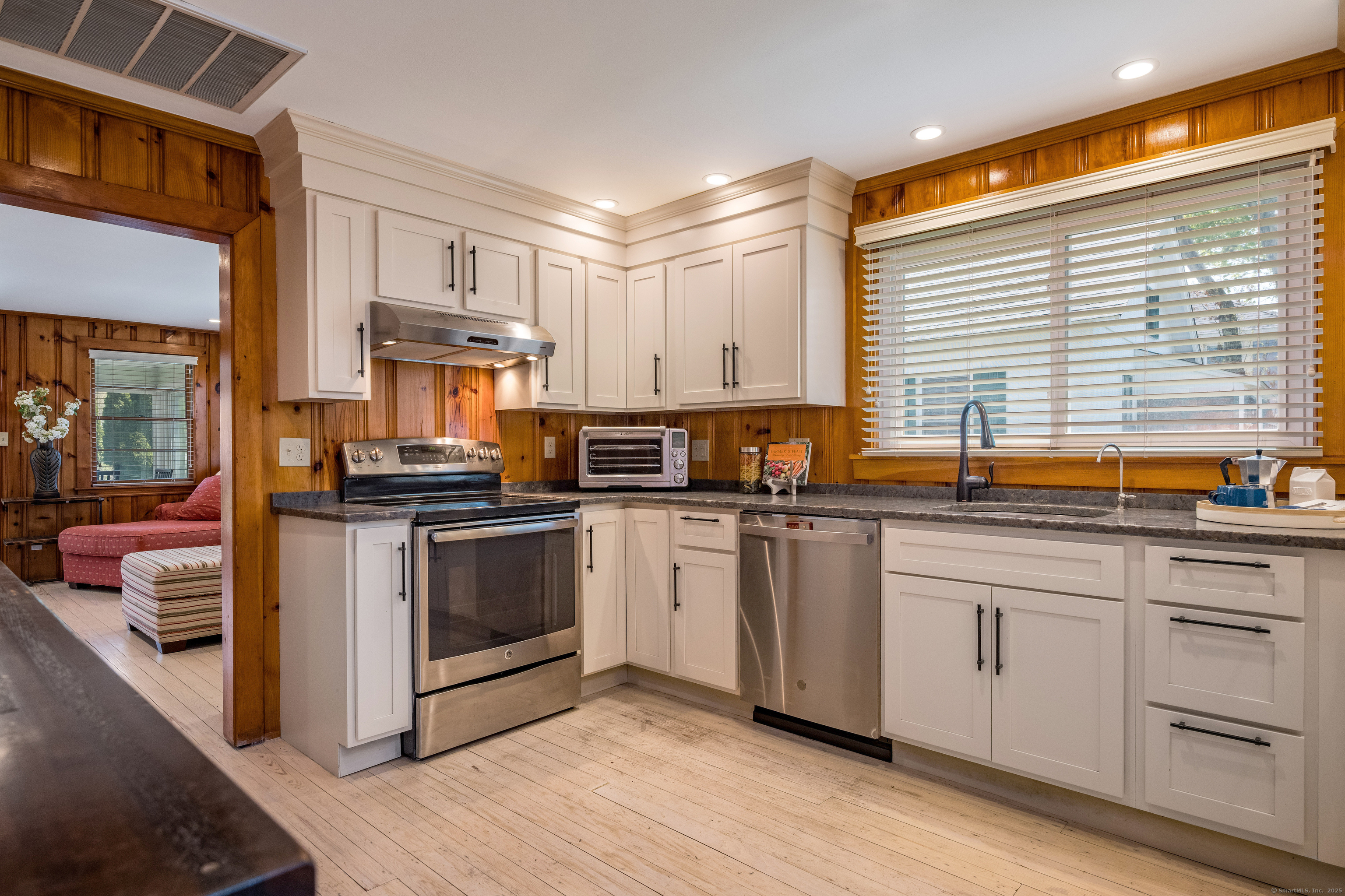 33 Gorton Avenue, Old Lyme, Connecticut image 15