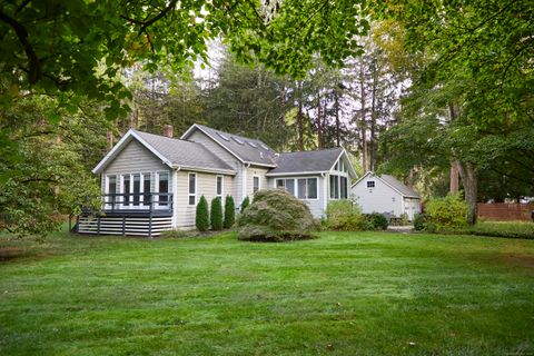 Photo of 4 Colony Road, Weston, CT 06880 (MLS # 24133742)