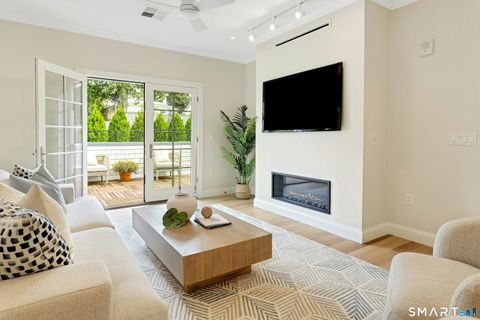 340 Heights Road 316 Darien CT 06820