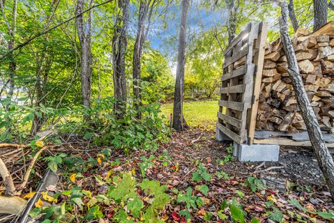 Tiny photo for Bunker Hill Avenue, Waterbury, CT 06701 (MLS # 24133792)