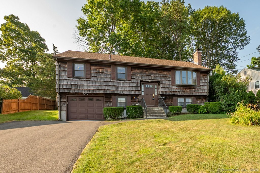 122 Batterson Drive
