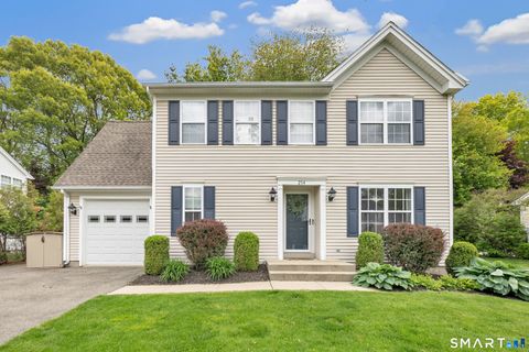 Homes For Sale - 254 Acorn Lane<br/> Milford, CT 06461
