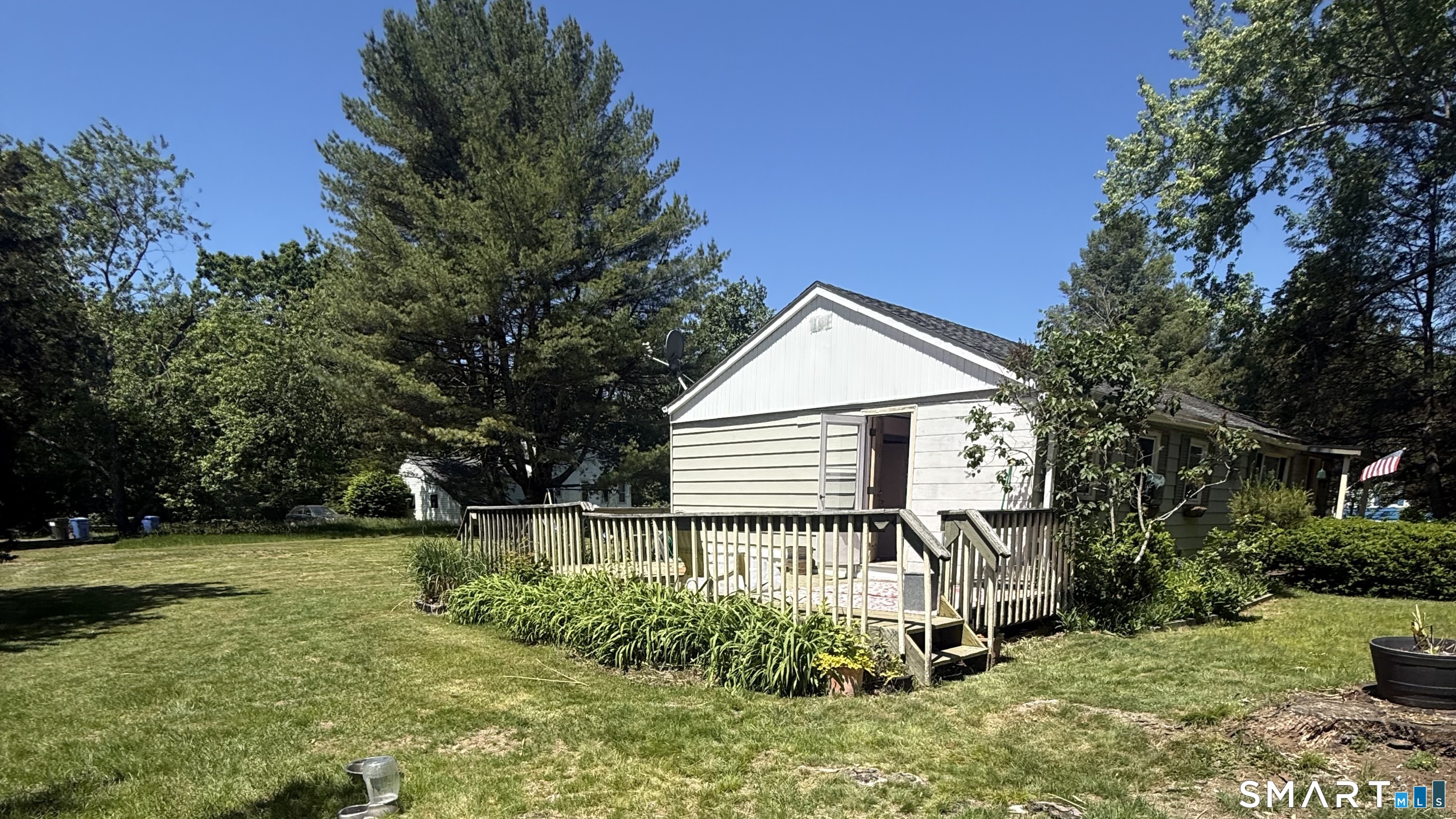 63 Evergreen Park