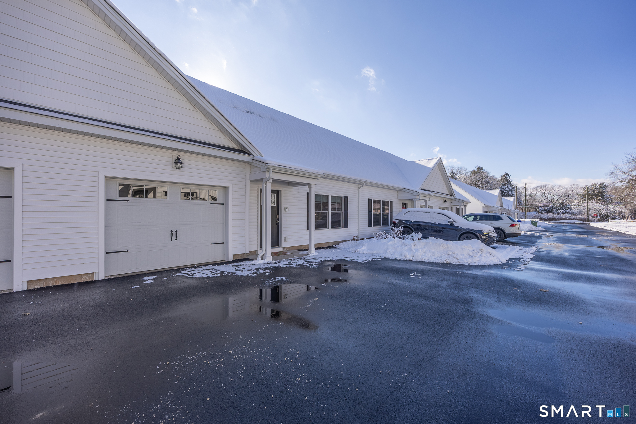 180 South Washington Street 7