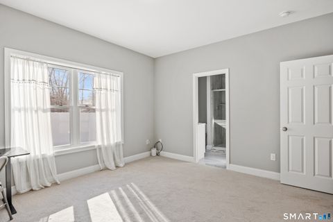 Tiny photo for 180 S Washington Street #7, Plainville, CT 06062 (MLS # 24150299)