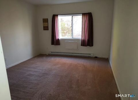 Tiny photo for 79 Claudia Drive #APT 149, West Haven, CT 06516 (MLS # 24131045)