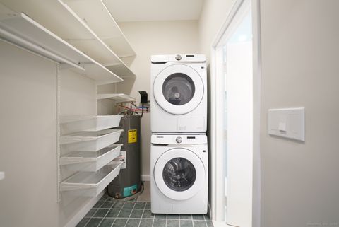 Tiny photo for 94 Washington Street #APT 3, Norwalk, CT 06854 (MLS # 24142800)