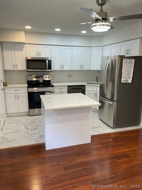 7 Savin Park 7 West Haven CT 06516