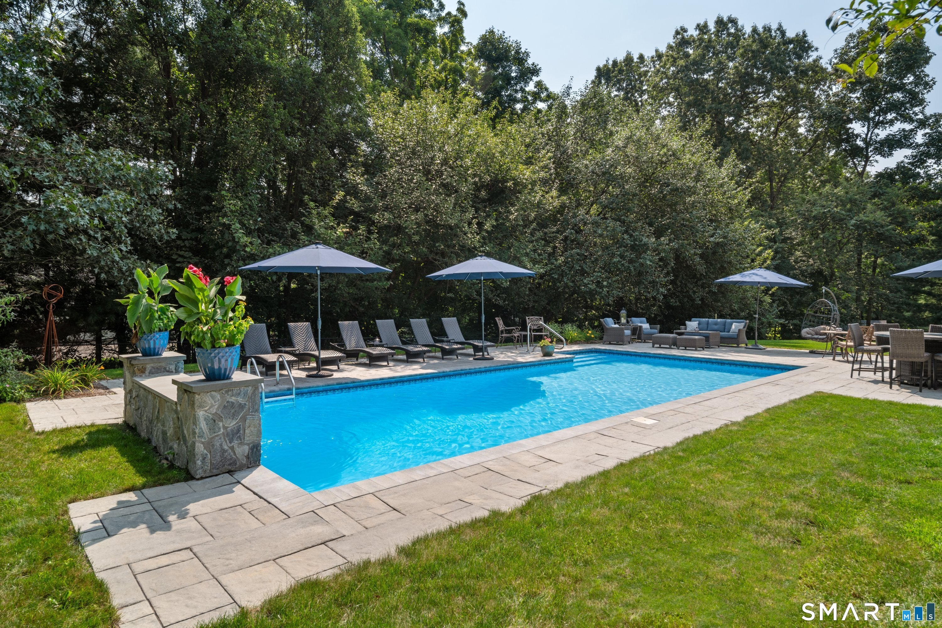 141 Windward Place