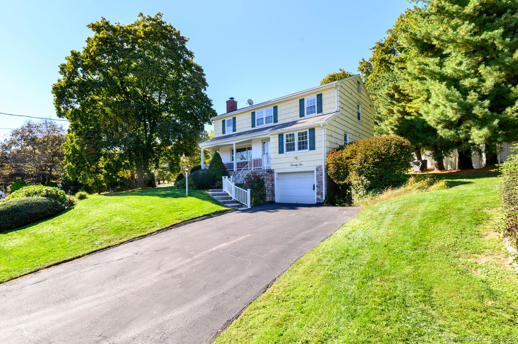 Photo of 22 Hastings Lane, Stamford, CT 06905 (MLS # 24132706)