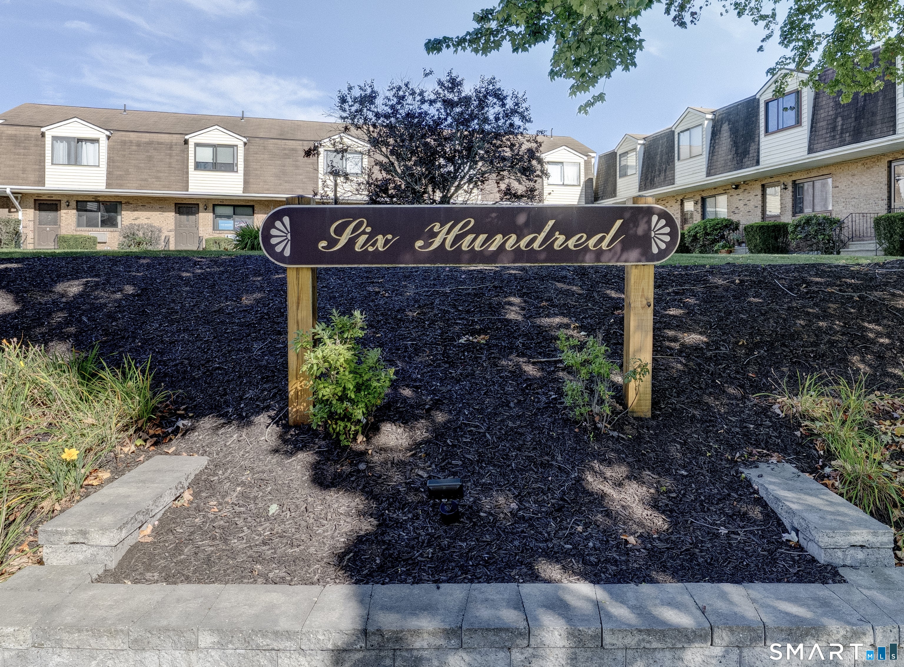 600 Clark Avenue 27
