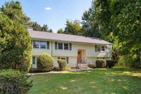 Photo of 48 Meyer Place, Greenwich, CT 06878 (MLS # 24135324)