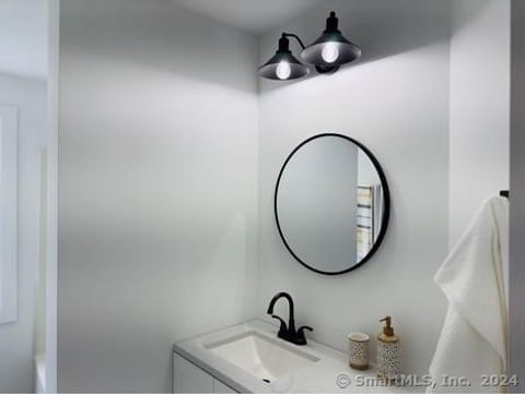 Tiny photo for 27 Woodside Circle #37, Middletown, CT 06457 (MLS # 24157143)