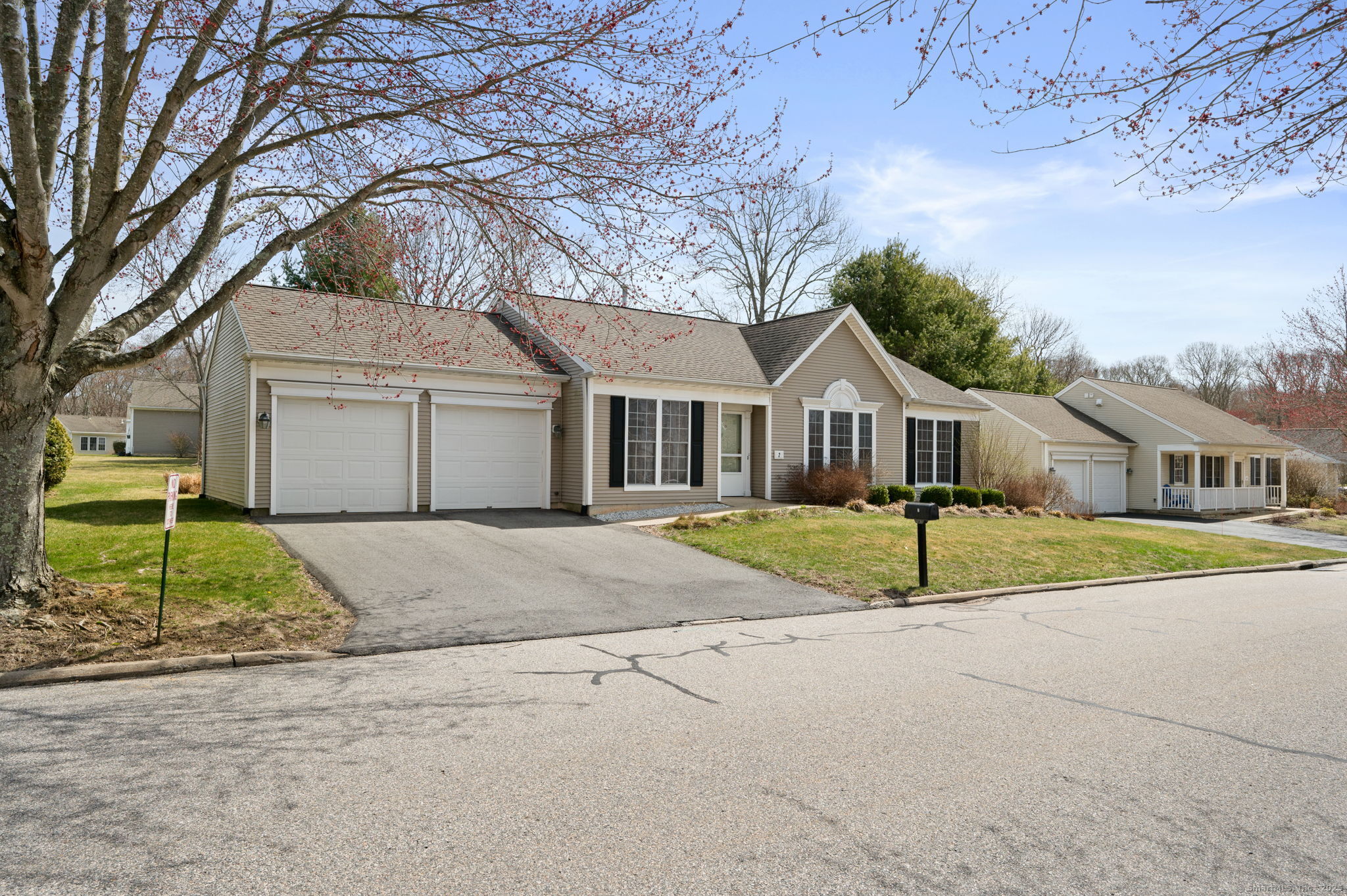 2 Beechwood Drive, Waterford, Connecticut image 23