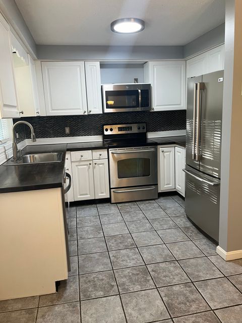 Tiny photo for 67 Brentwood Drive #67, Wallingford, CT 06492 (MLS # 24136911)