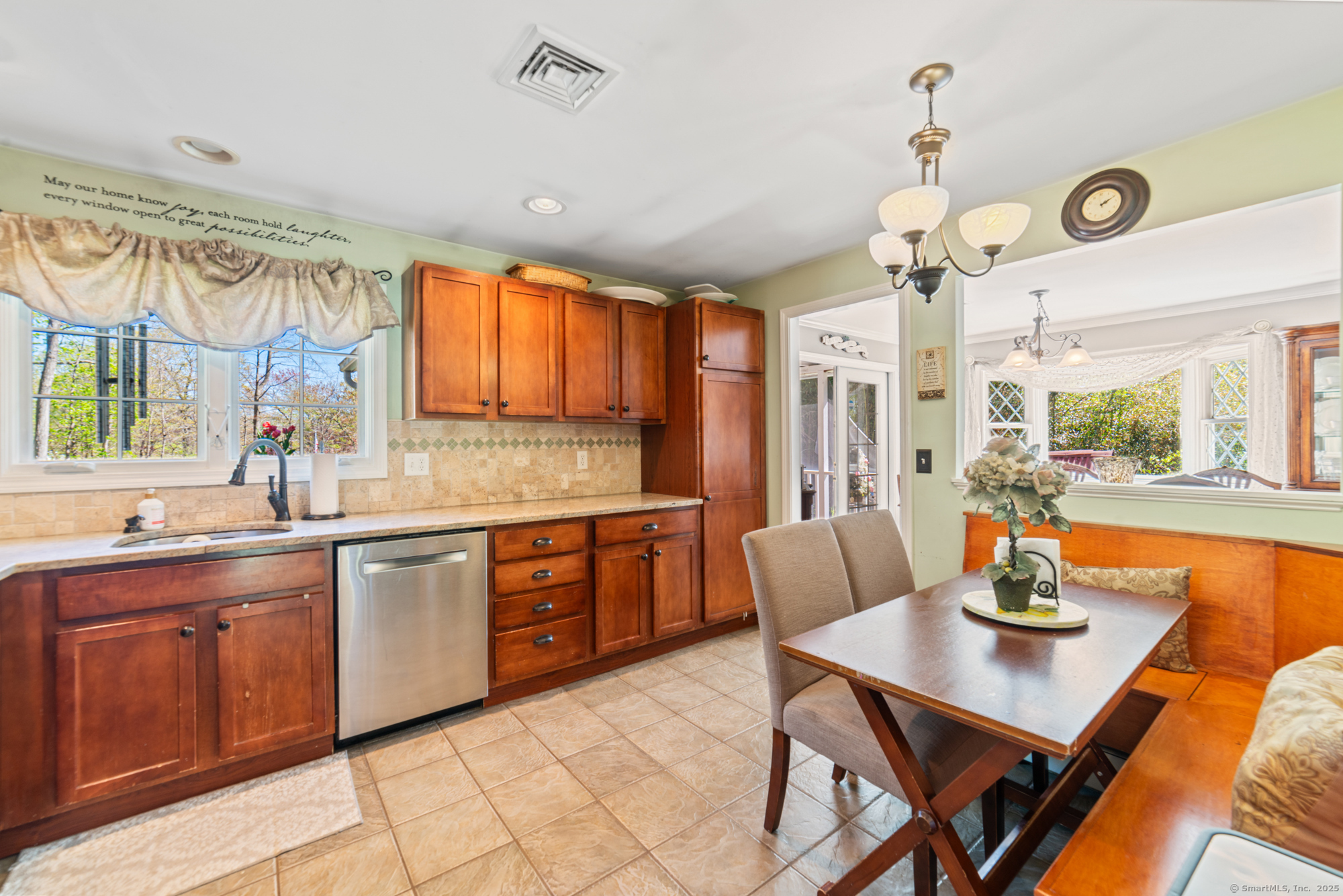 5 Woodlawn Drive, Bethel, Connecticut image 13