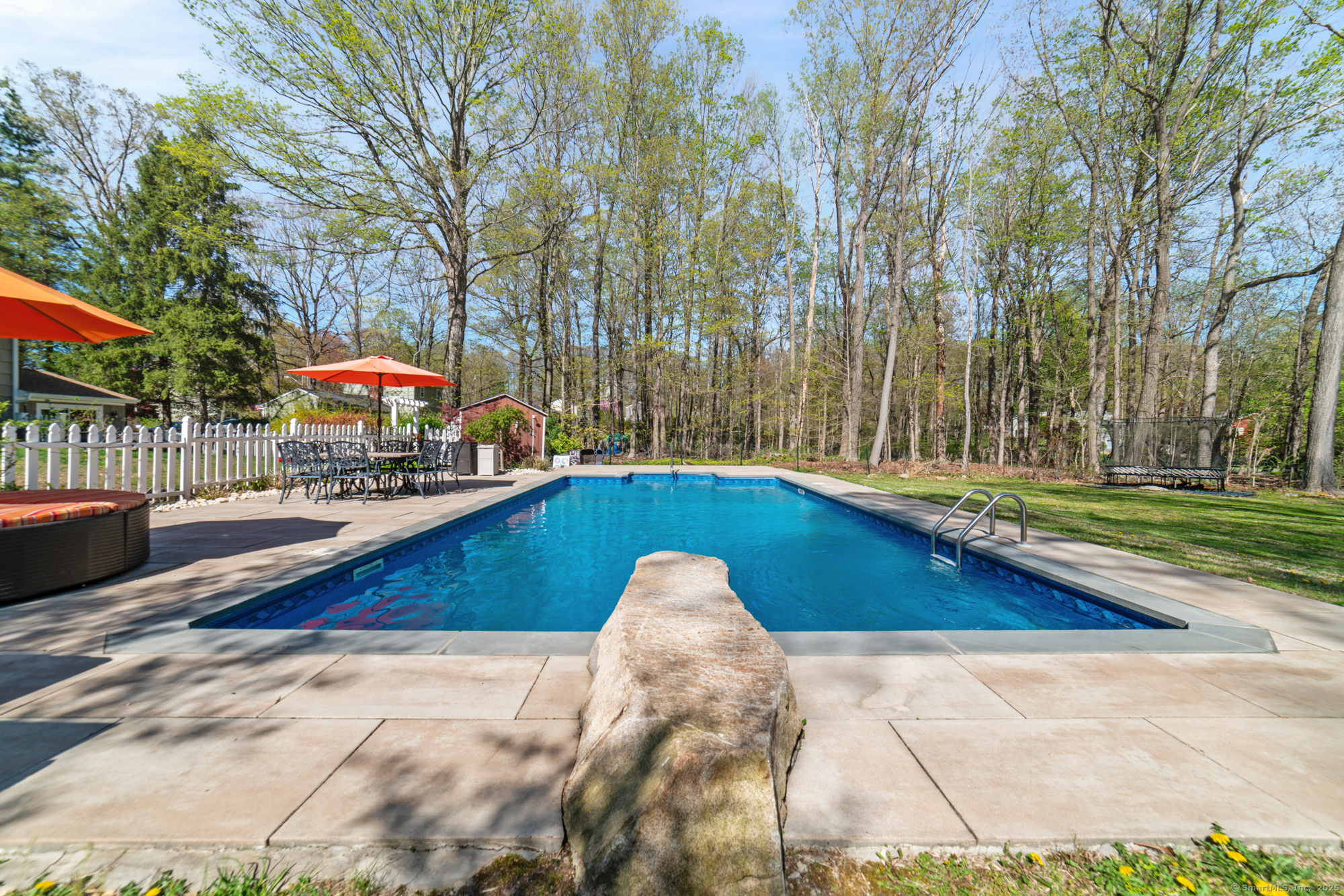 5 Woodlawn Drive, Bethel, Connecticut image 3