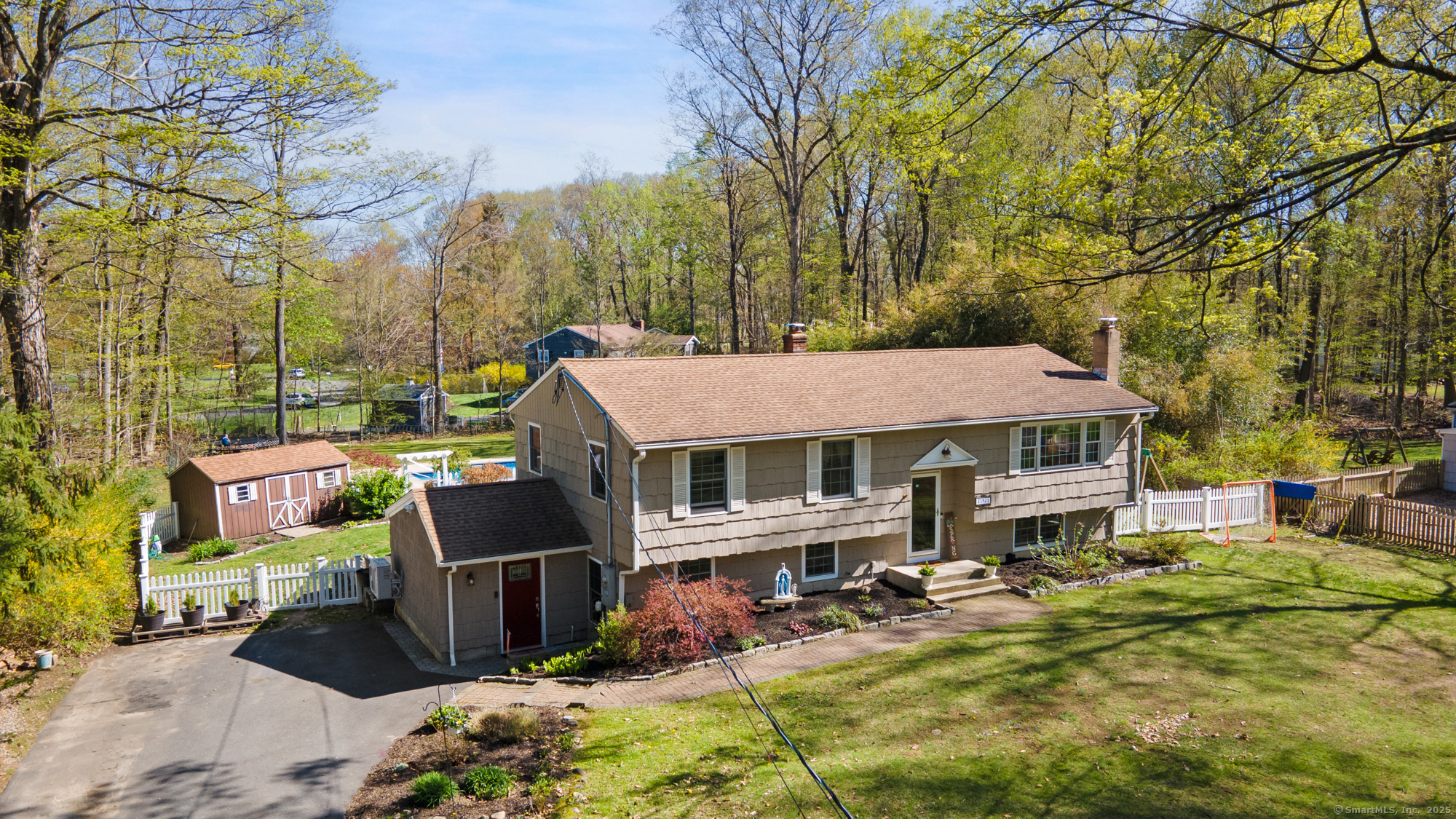 5 Woodlawn Drive, Bethel, Connecticut image 10