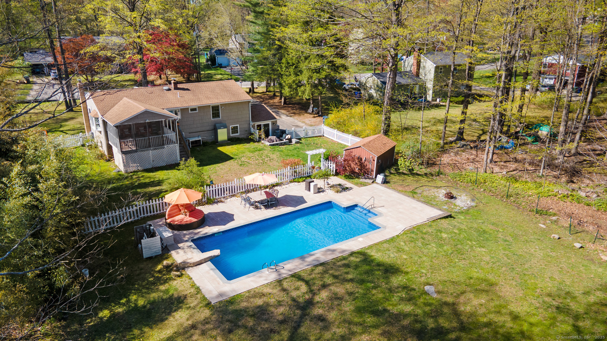 5 Woodlawn Drive, Bethel, Connecticut image 38
