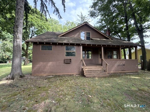 Photo of 880 South Quaker Lane, West Hartford, CT 06110 (MLS # 24208627)