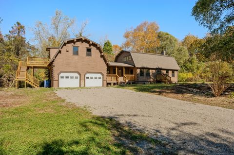 10 Gutterman Road Montville CT 06382