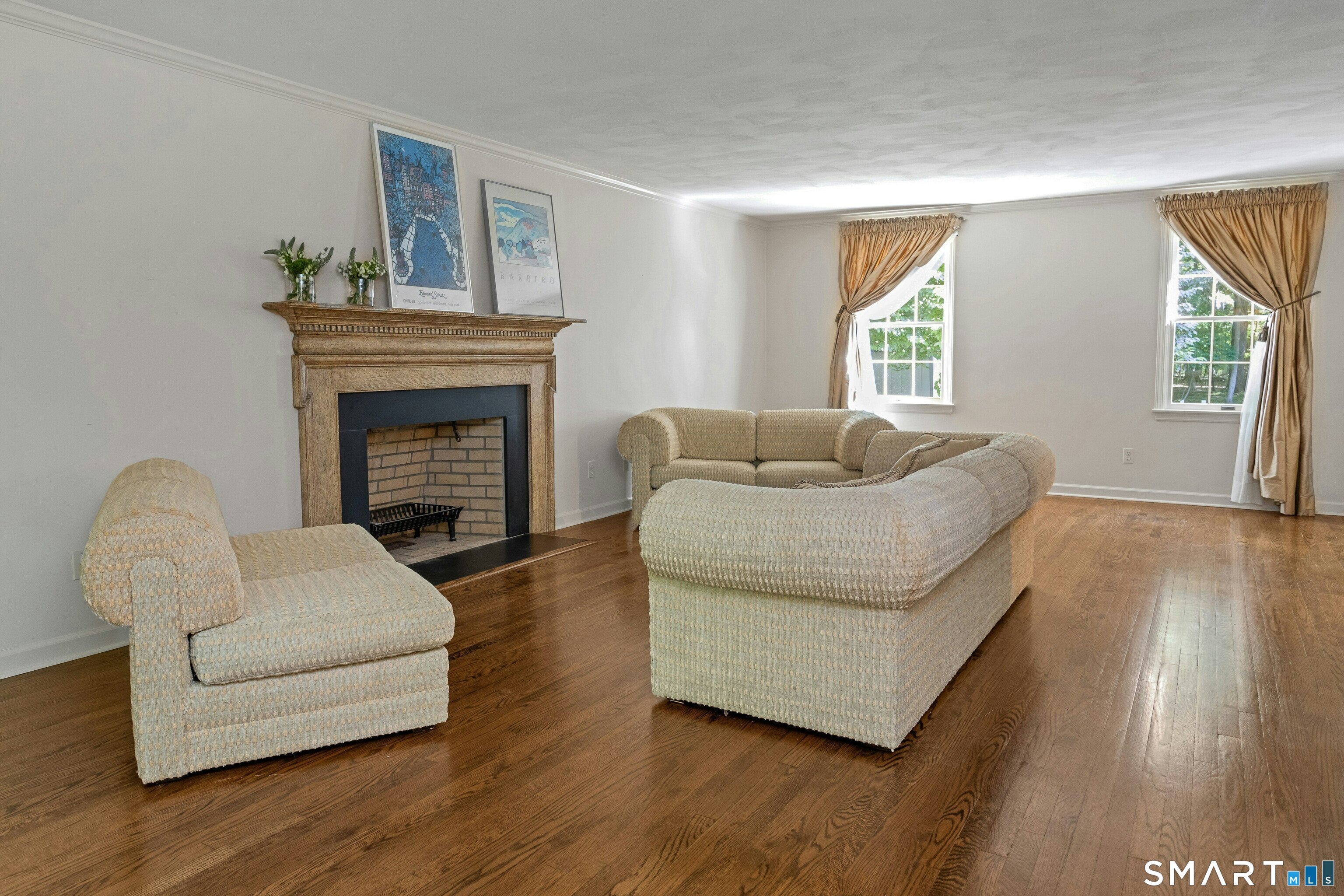 45 East Common Road
