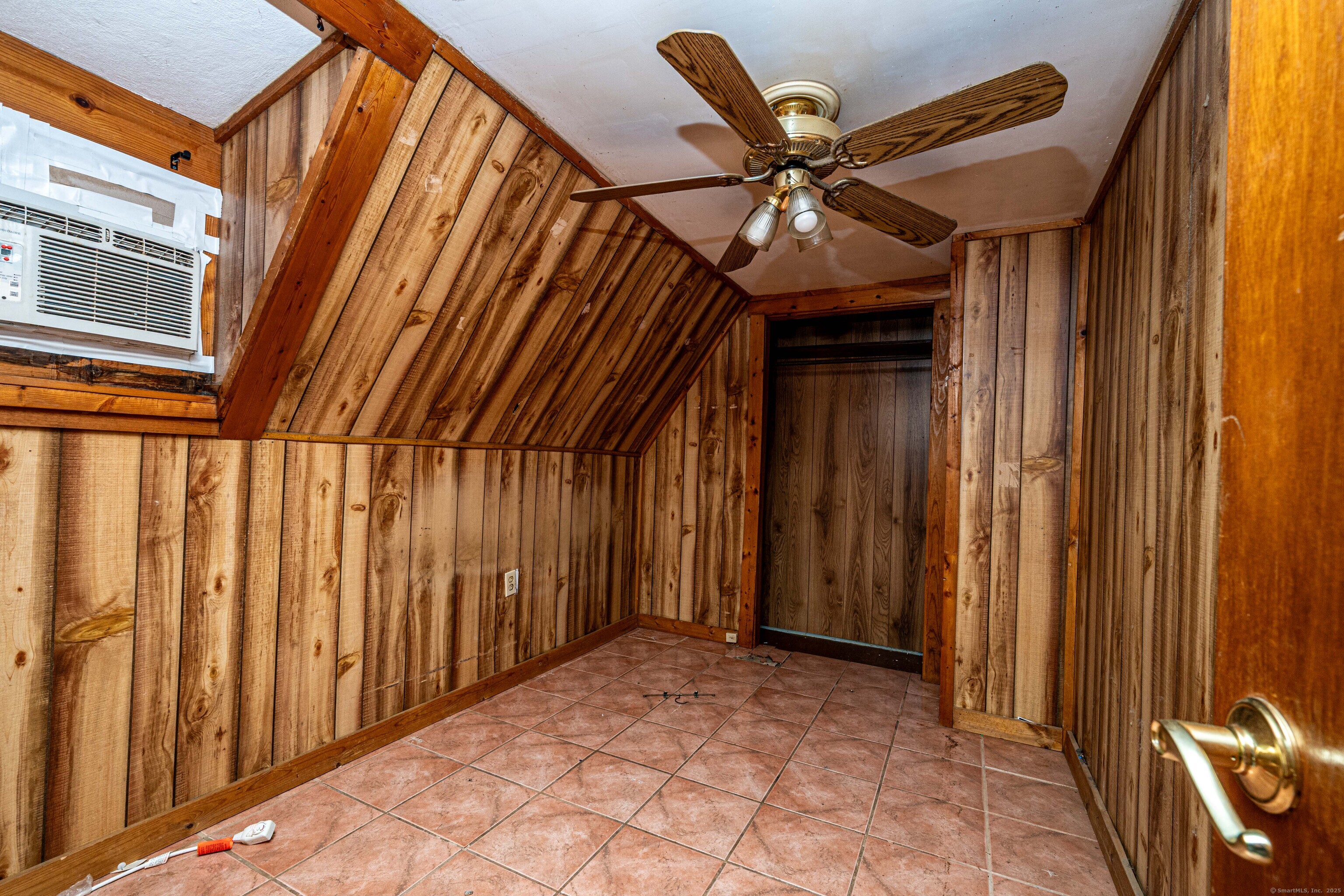 8 Clifford Terrace, New Haven, Connecticut image 10