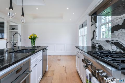 Tiny photo for 4 Governors Lane, Bethel, CT 06801 (MLS # 24164606)