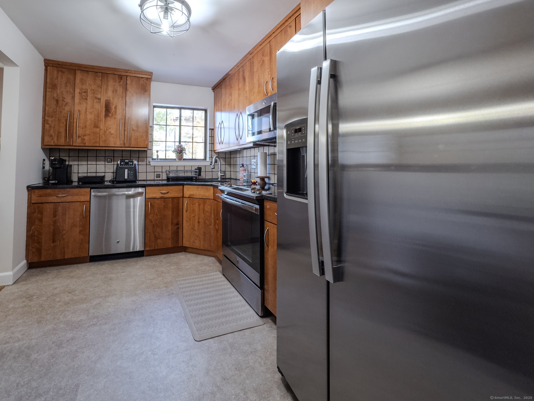 197 Bridge Street #APT 21, Stamford, Connecticut image 9