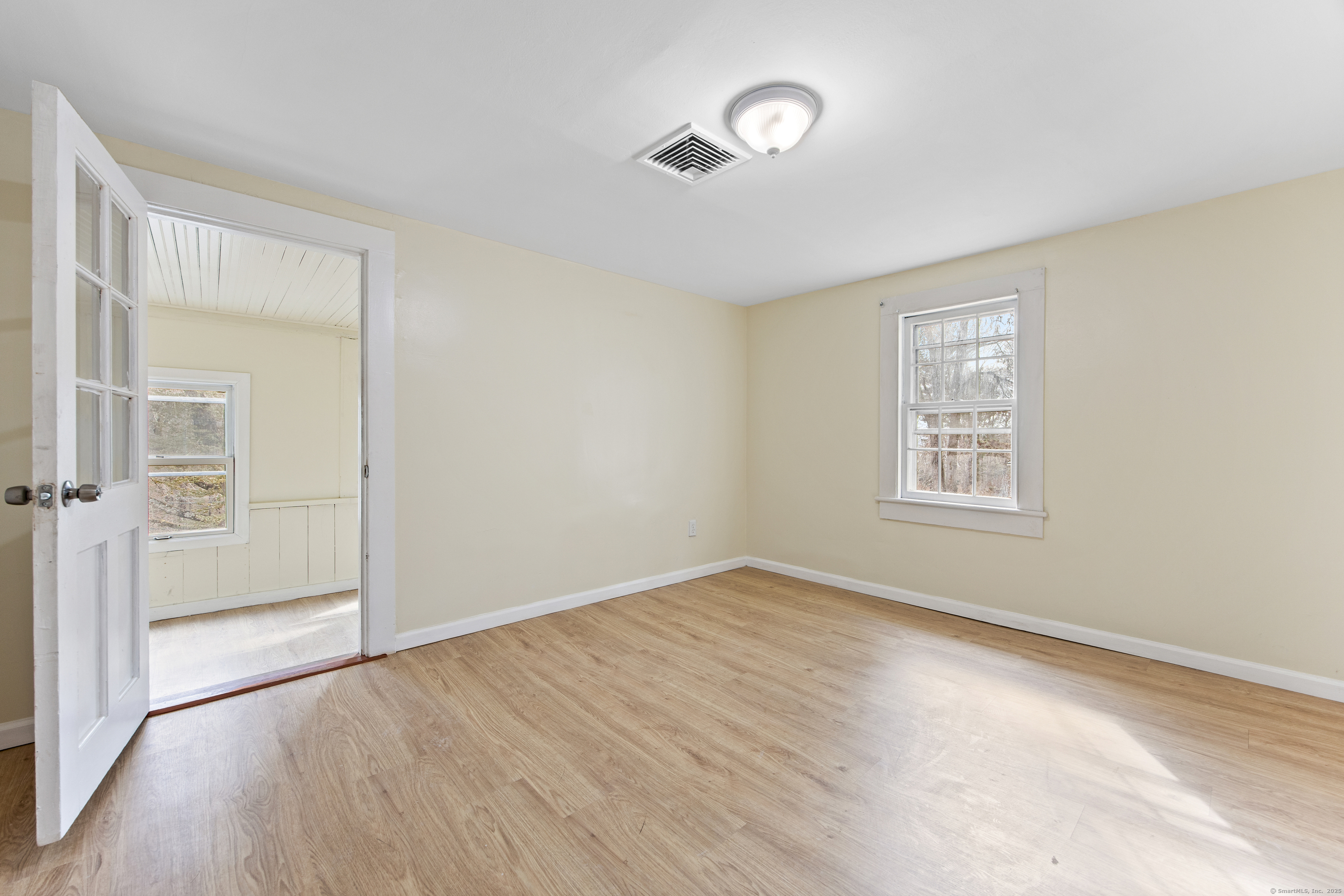 Harwinton, Connecticut 06791, United States, 4 Bedrooms Bedrooms, ,3 BathroomsBathrooms,Residential,Active,84118