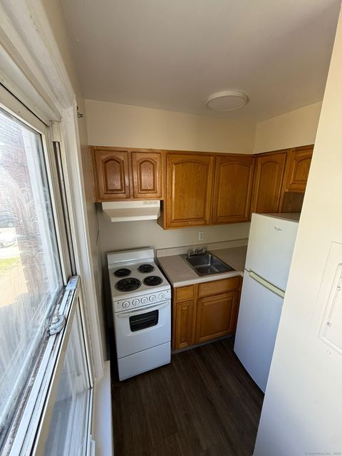 Photo of 52 McKinley Avenue #5, Bridgeport, CT 06606 (MLS # 24126317)