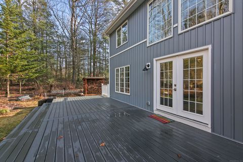 A home in New Hartford