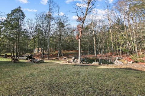 A home in New Hartford