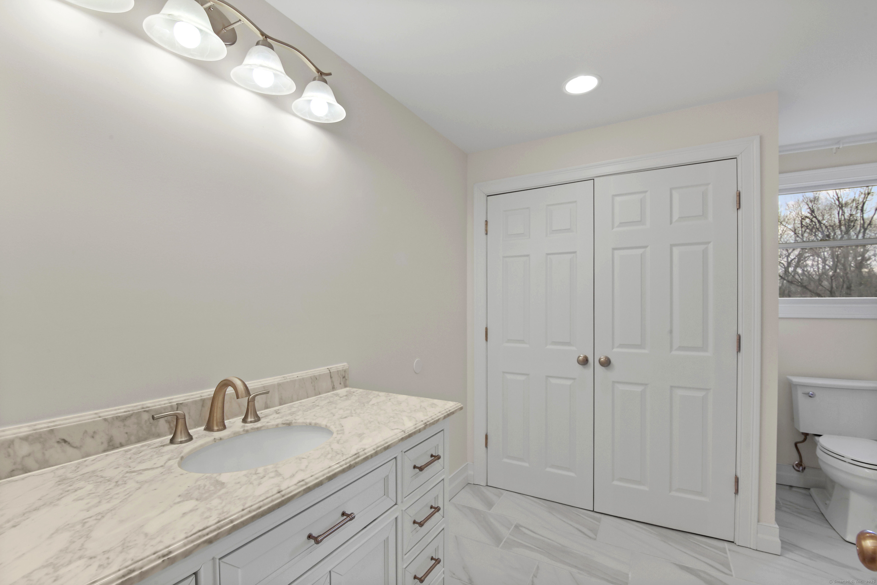 503 E Cotton Hill Road, New Hartford, Connecticut image 21