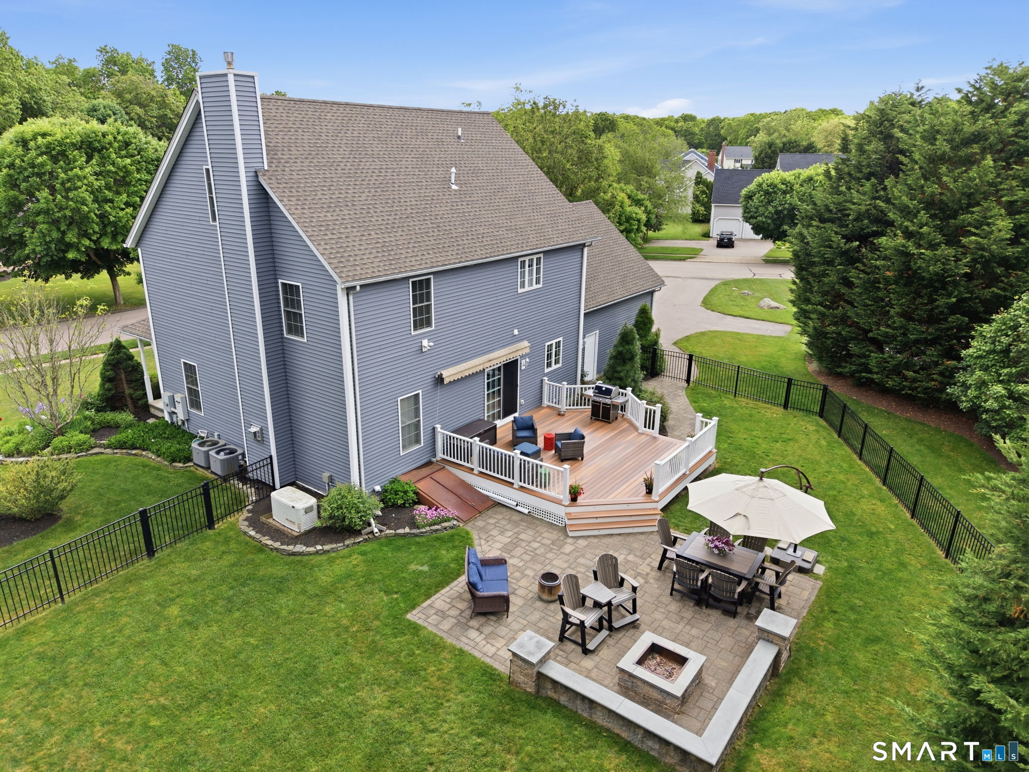 28 River Crest Drive