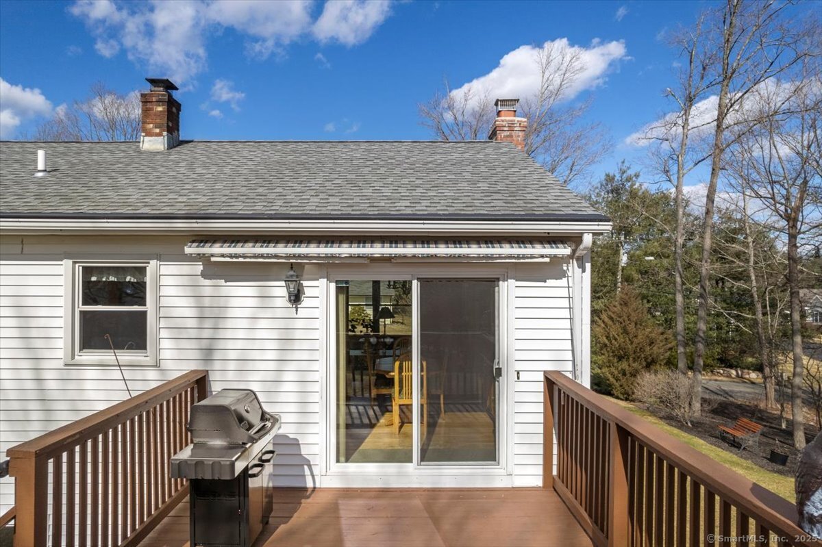 1182 W Woods Road, Hamden, Connecticut image 31