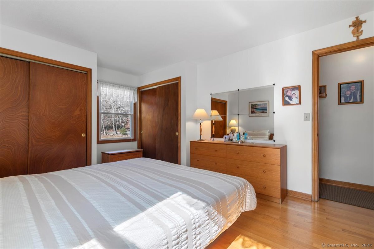 1182 W Woods Road, Hamden, Connecticut image 14