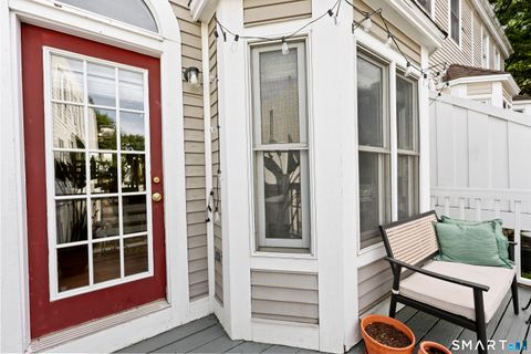 Tiny photo for 916 Quinnipiac Avenue #3, New Haven, CT 06513 (MLS # 24181457)