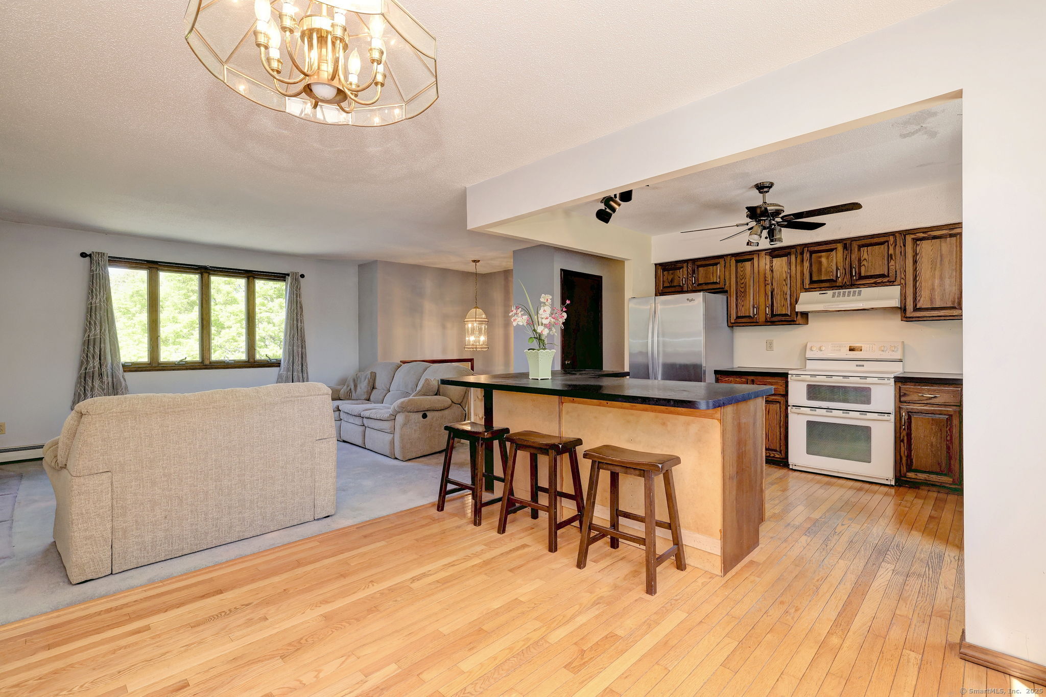 21 Chelsea Circle, Milford, Connecticut image 15