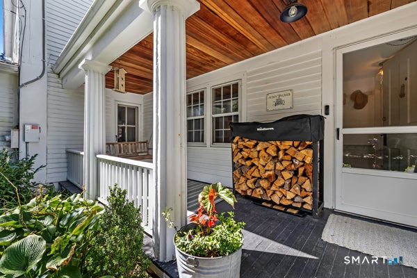 706 Pequot Trail