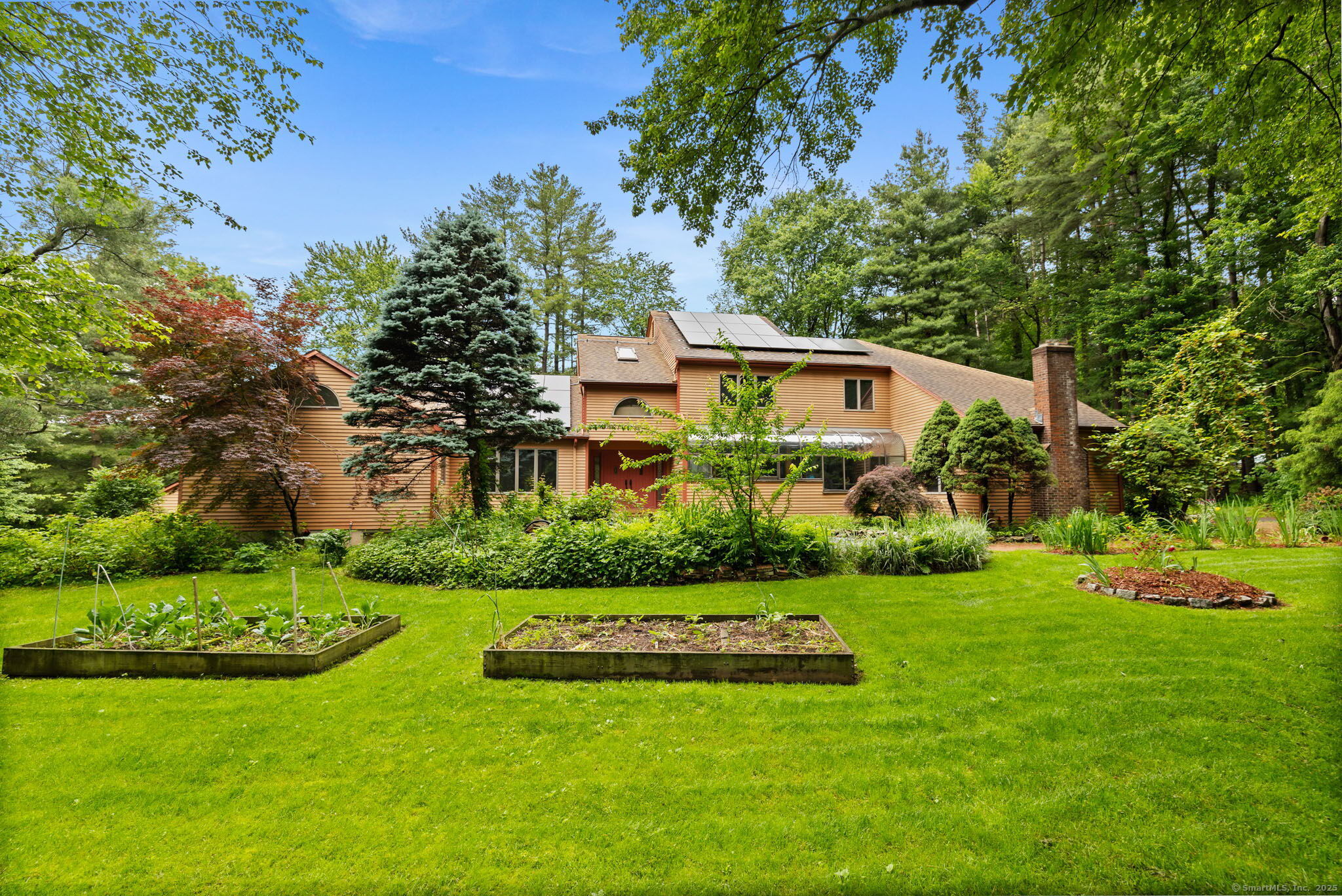 Property for Sale at Old Parish Drive, South Windsor, Connecticut - Bedrooms: 4 
Bathrooms: 4 
Rooms: 11  - $699,900