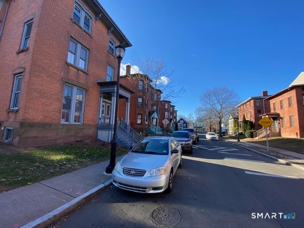 Photo of 43 Alden Street #APT D, Hartford, CT 06114 (MLS # 24145337)