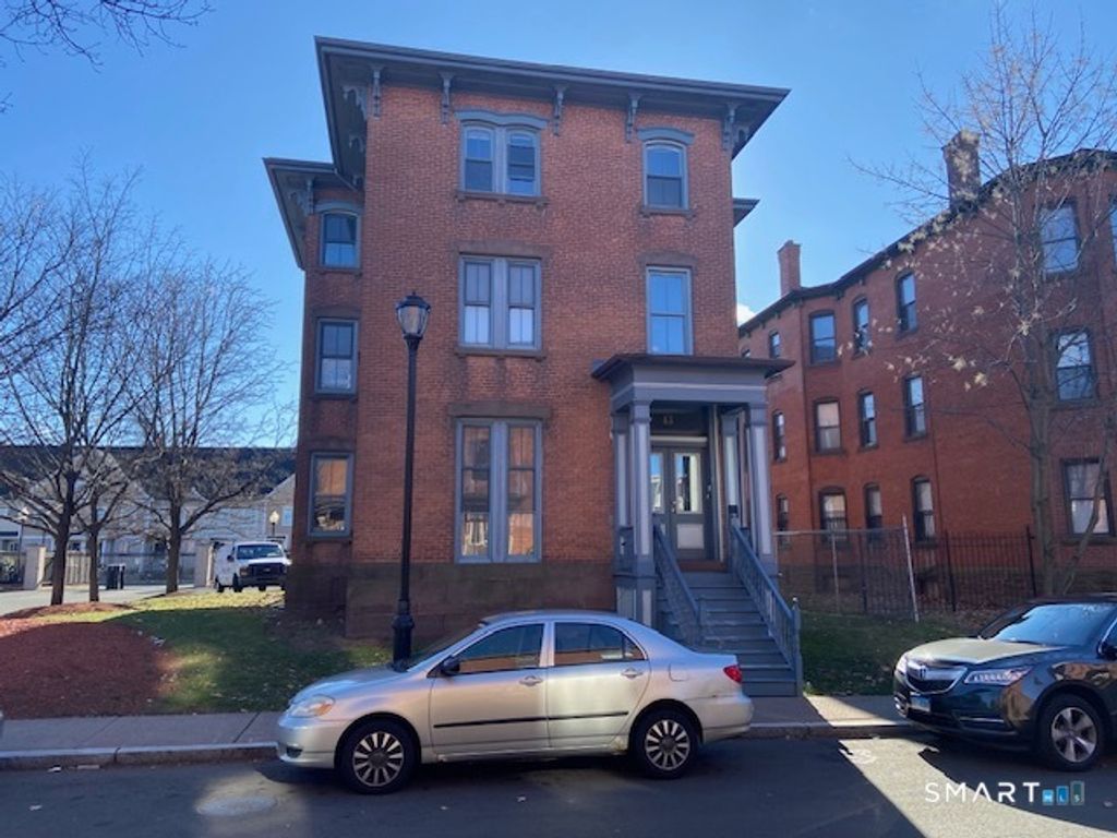 Photo of 43 Alden Street #APT D, Hartford, CT 06114 (MLS # 24145337)