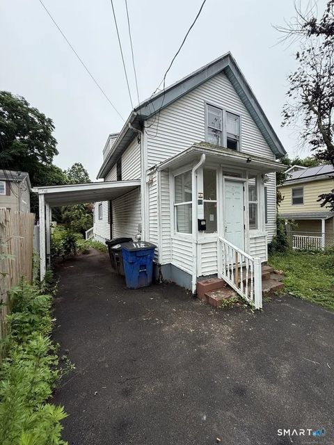Photo of 118 Cherry Ann Street, New Haven, CT 06514 (MLS # 24163962)