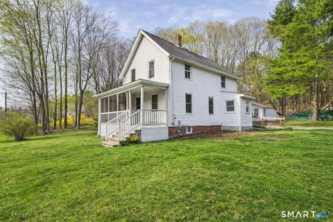 654 North Main Street Killingly CT 06239