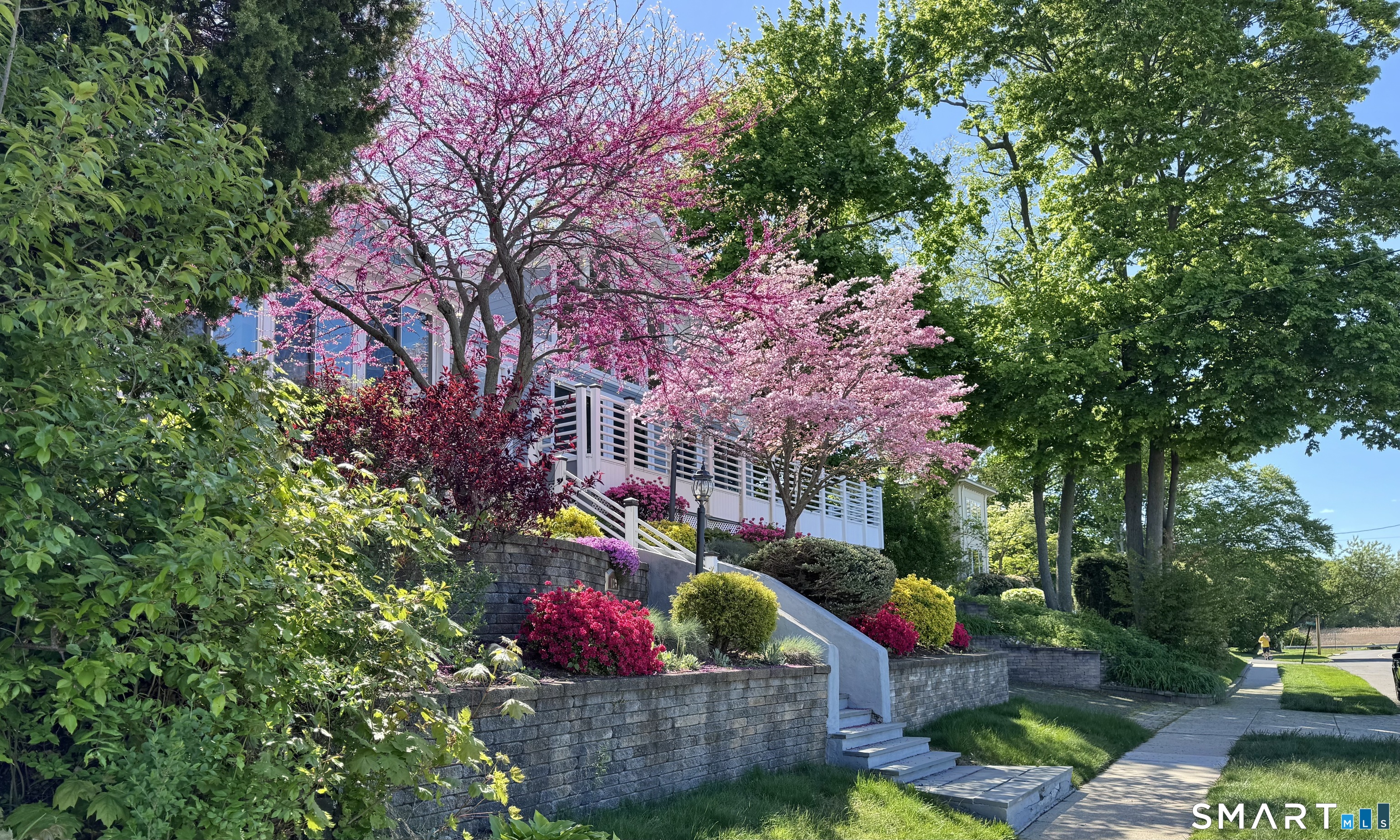 129 Rogers Avenue