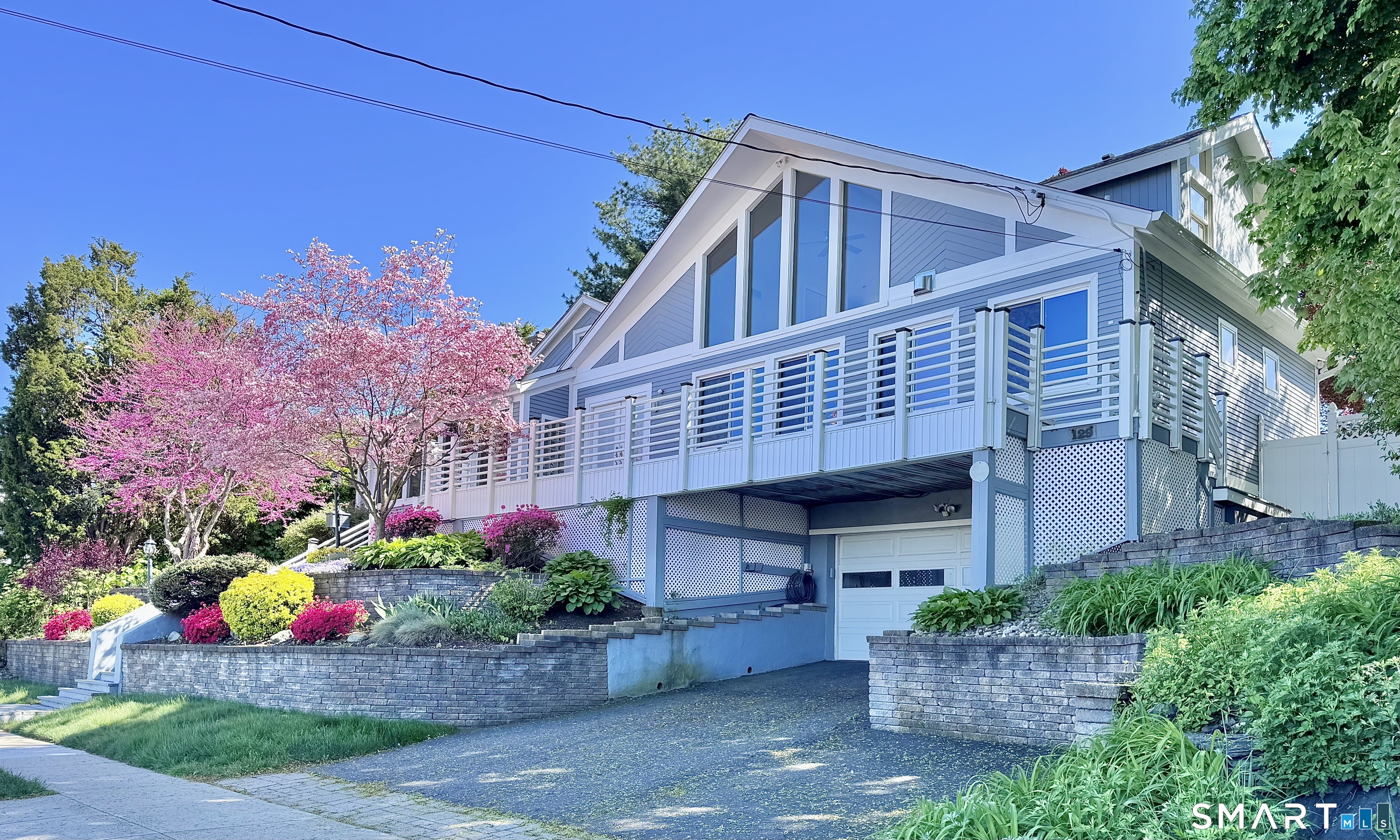 129 Rogers Avenue
