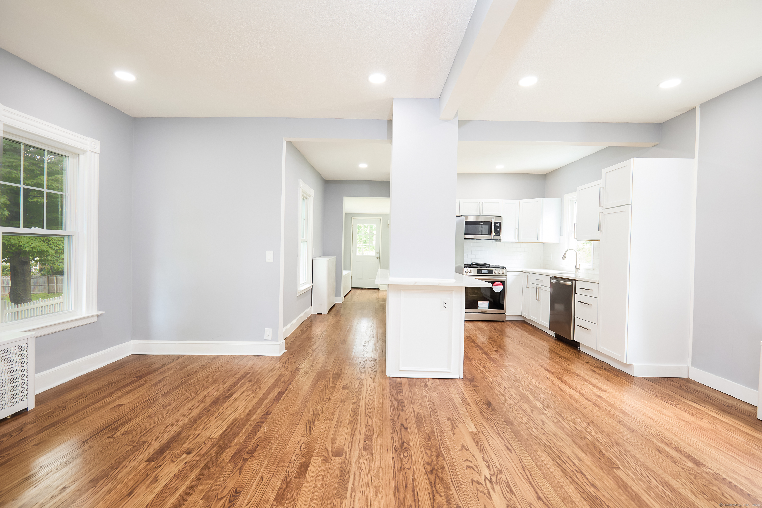 314 Skiff Street, North Haven, Connecticut image 4