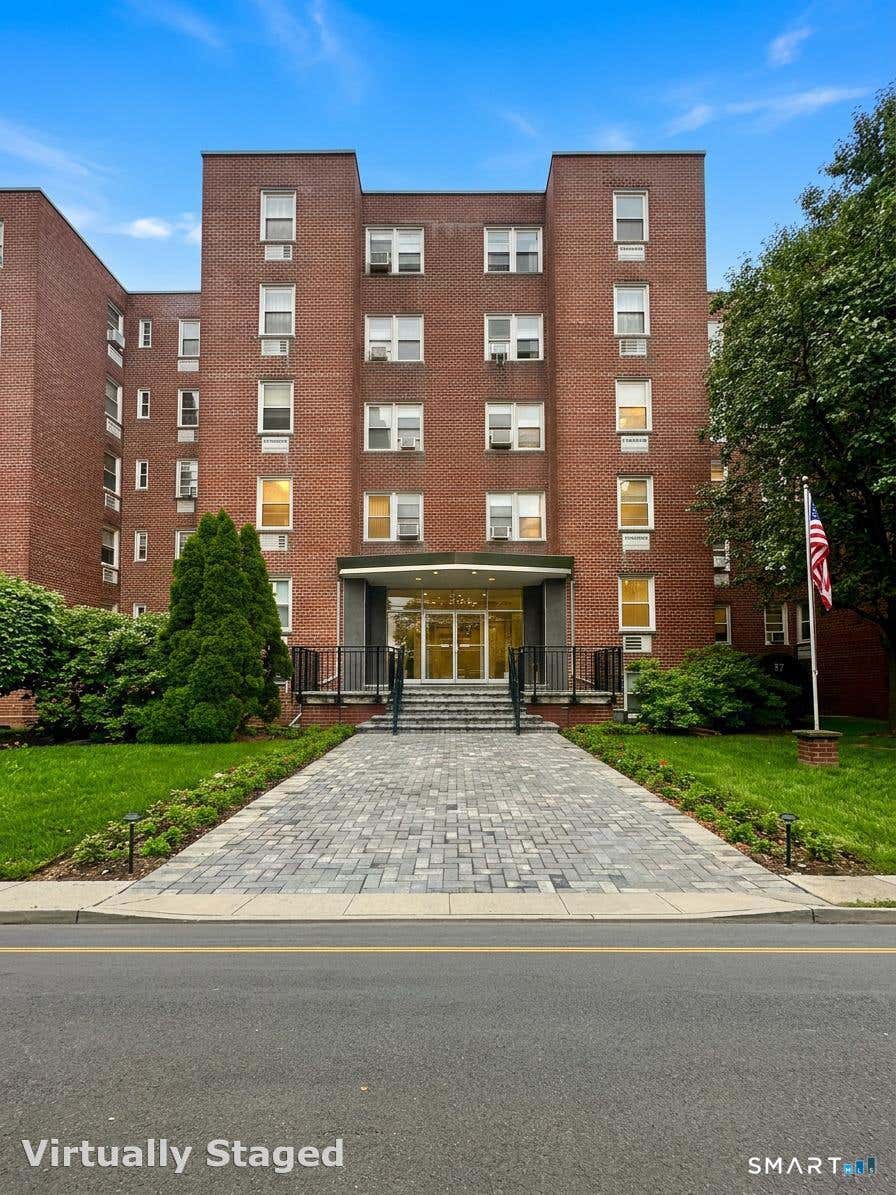 Photo of 39 Glenbrook Road #1H, Stamford, CT 06902 (MLS # 24194668)
