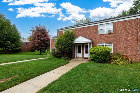 Tiny photo for 47 Arnold Way #47, West Hartford, CT 06119 (MLS # 24216377)